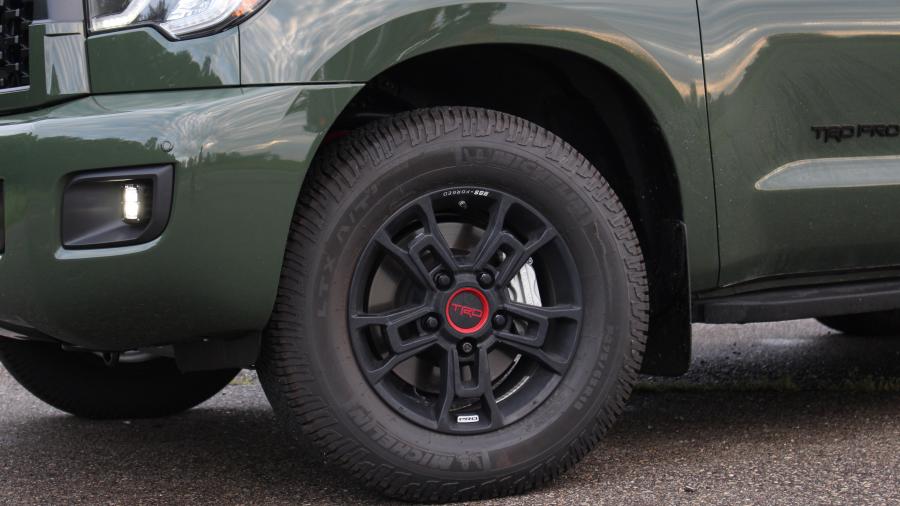 Колеса Toyota Sequoia TRD Pro 2020 года  (фото 6 из 44)
